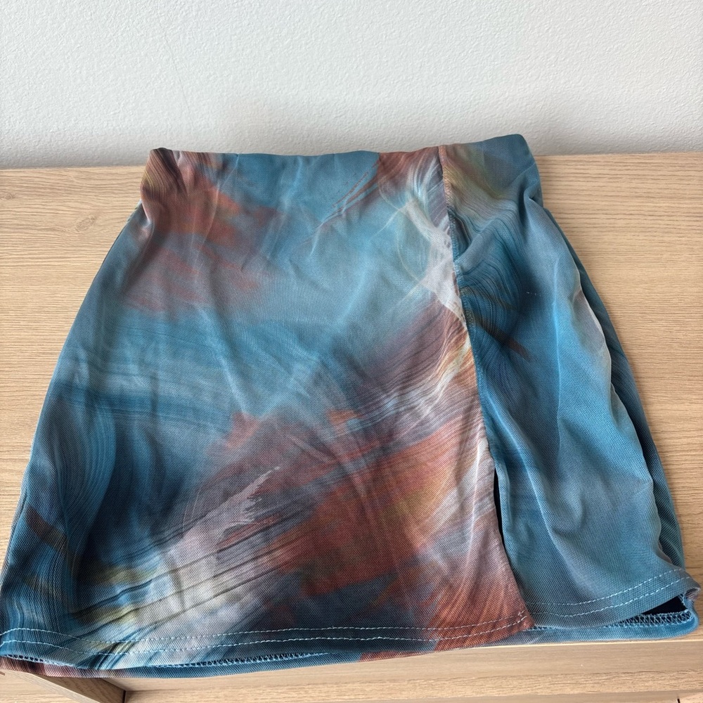 PrettyLittleThing Blue and Brown Abstract Pencil Skirt